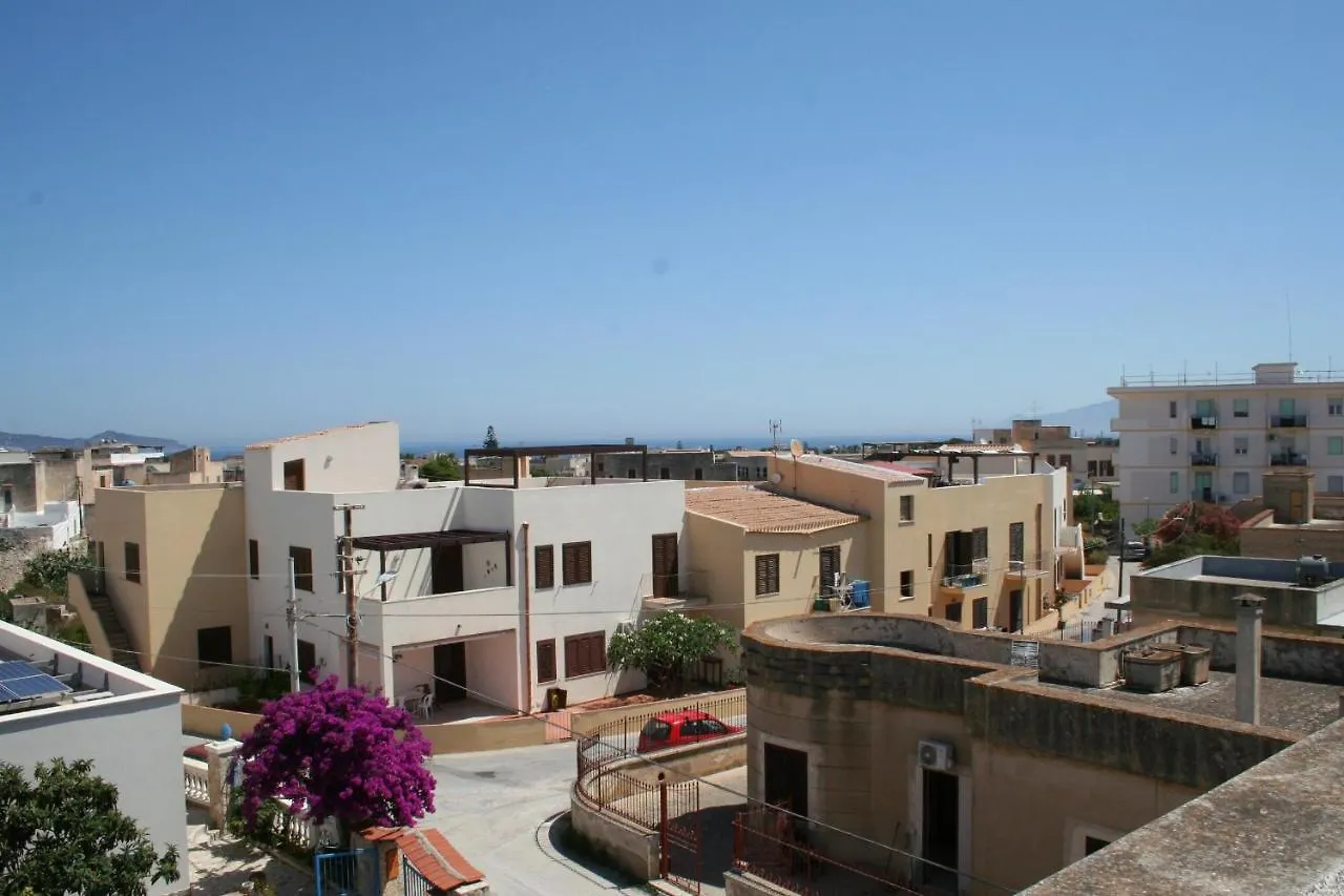 Apartment Angolo Del Mare - Case Libeccio E Blu Marino Favignana
